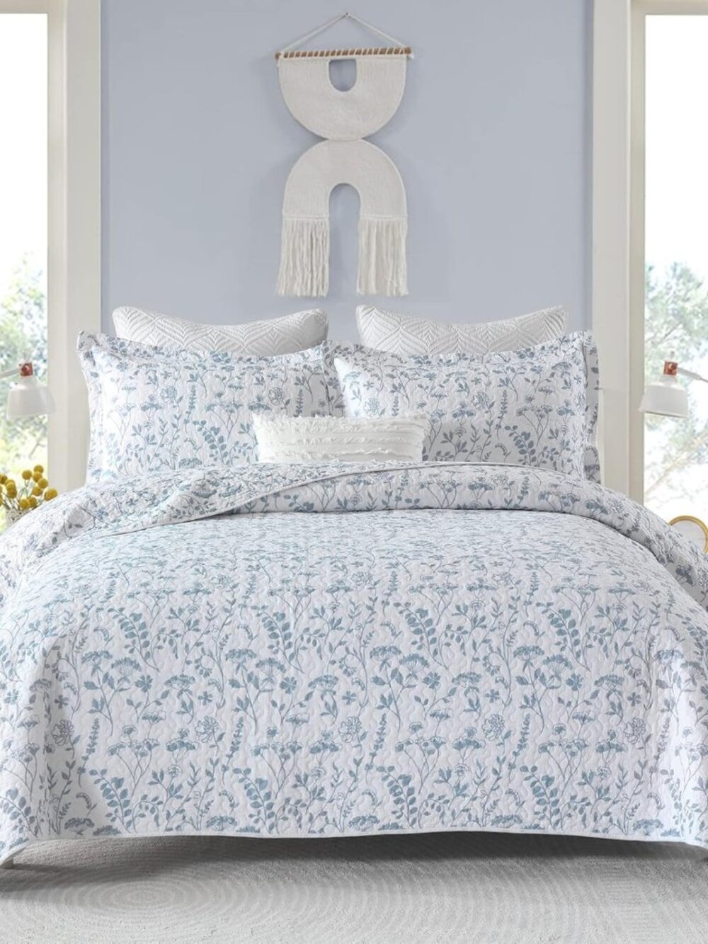 Floral Quilts Queen Size - 100% Cotton Blue Queen Quilt Set, Reversible Lightwei